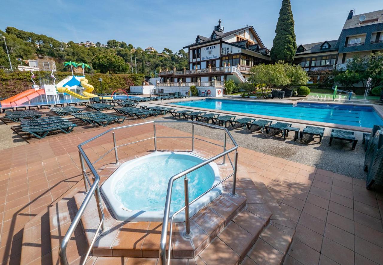 Holiday Home Santa Susanna 94 With Outdoor Swimmingpool Extérieur photo