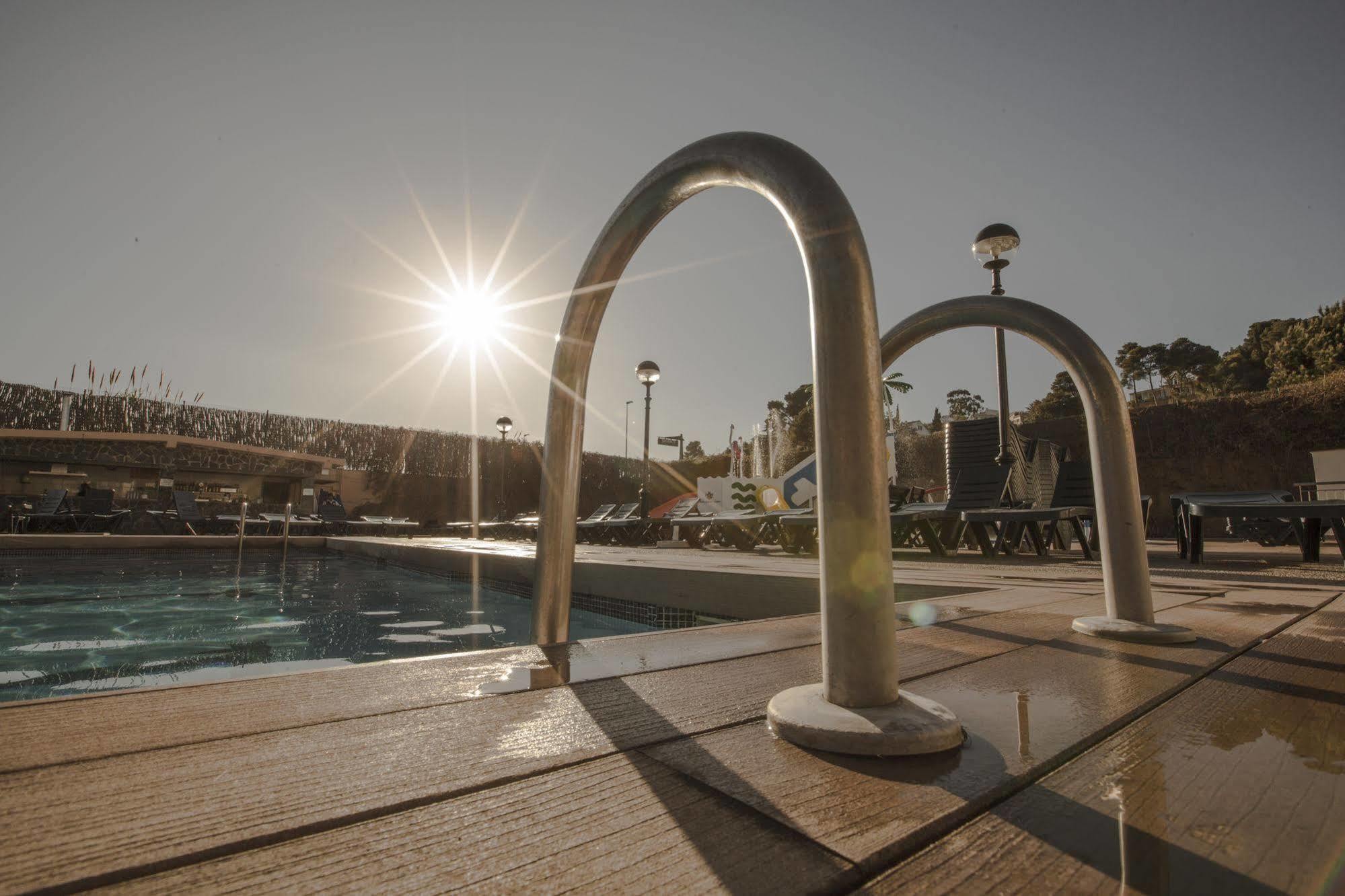 Holiday Home Santa Susanna 94 With Outdoor Swimmingpool Extérieur photo
